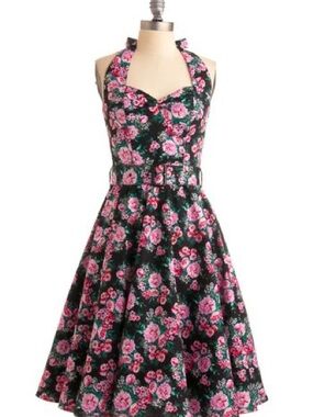 Vintage-Inspired Halter Midi Dress with Pink Floral Print on Black